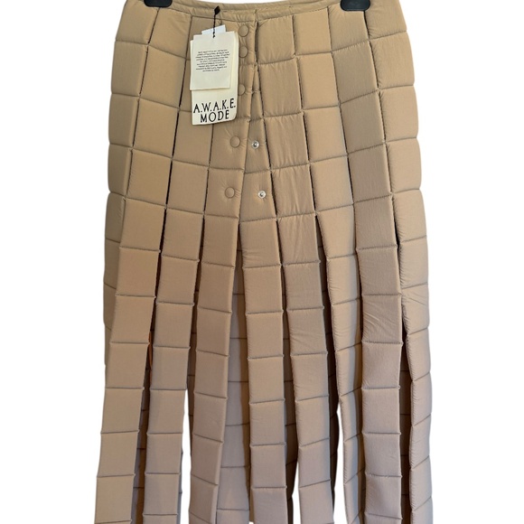 A.W.A.K.E. MODE High Waisted Multi Slits Quilted Midi-Skirt Beige 38 (4) NWT - Picture 7 of 12